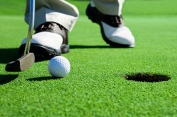 Four 60-Minute Golf Lessons for £25 at Waterstock Golf Academy (65% Off)