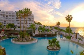 Tenerife:4 or 7 Nights For Up to Four With Food Voucher from £125 at Santa Barbara Golf and Ocean Club (Up to 63% Off)