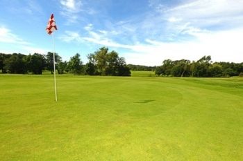 Blacknest Golf & Country Club: 18-Holes and Breakfast For Two £19 at (Up to 68% Off)
