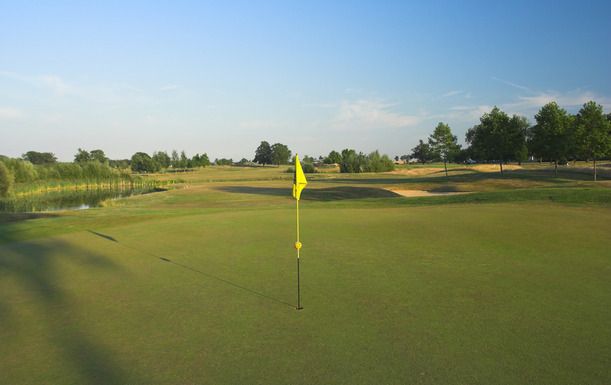 18 Holes of Golf for Two at Wokefield Park Golf Club, Including a Hot Drink Each Afterwards.