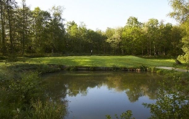 18 Holes for TWO at Lingfield Park Golf Resort, including Soup & Roll plus a drink on arrival.