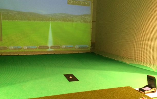 1 x 45 minute assessment plus a 1 x 60 minute lesson with one of our Golf Professionals in the State of the Art Simulator at the Alternative Golf Performance Studio at Ingol Village Golf Club