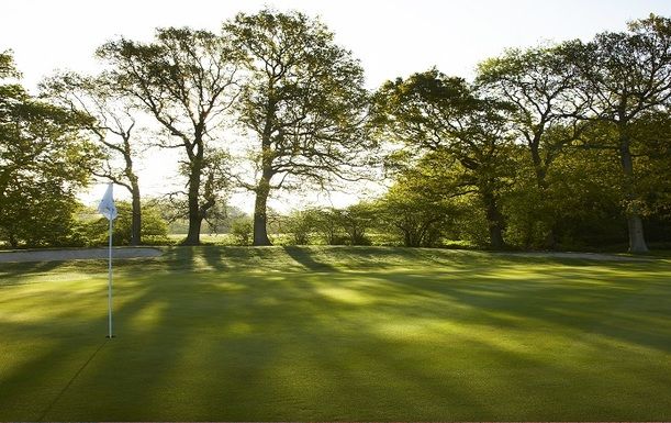 LIMITED 2 MONTH OFFER. 18 Holes for TWO at Lingfield Park Resort including a Bacon Roll and a Hot Drink Each