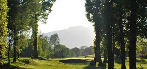 £19 for a golf day pass with two rounds of 18 holes and a filled roll for one person, £33 for two people at Callander Golf Club - save up to 58%